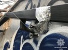 У разі виявлення підозрілих предметів варто зберігати спокій і негайно повідомити про знахідку за телефонами 101 або 102