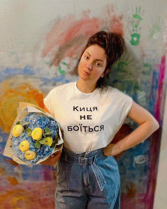 Виконавиця Оля Цибульська поділилася моторошними кадрами оселі її батьків в Ірпені на Київщині