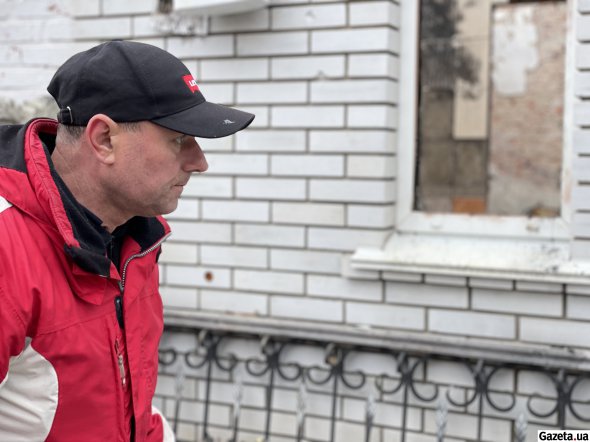 Олександр Лисенко виїхав з Макарова, коли у його будинок влучила ворожа ракета
