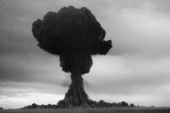 Советы взрывают свою первую атомную бомбу в Казахстане, 29 августа 1949 года 