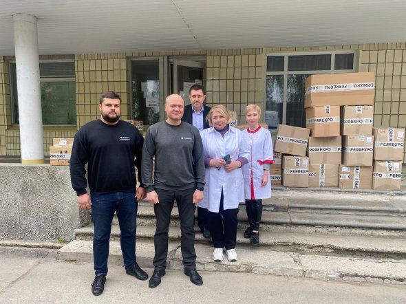 Три лікарні у Кременчуку на Полтавщині отримали благодійну допомогу від компанії Ferrexpo. Фото: пресслужба компанії