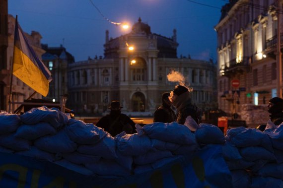 Президент України Володимир Зеленський показав фото з війни в Україні