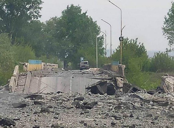31 раз росіяни відкривали вогонь у бік житлових масивів Луганщини