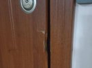 Російські загарбники вибили двері у під'їзд, потім у квартиру і вдерлися до житла чинного міського голови Енергодару Дмитра Орлова на Запоріжжі