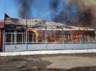 На Харківщині погасили пожежу після влучання снаряду