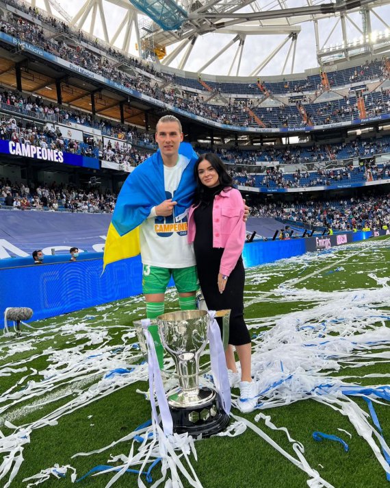 Украинский голкипер "Реала" Андрей Лунин и его супруга Анастасия