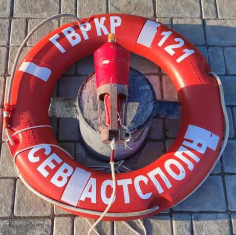 Трофеи из затопленной "Москвы" приплыли к пограничникам