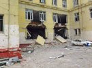Враг обстреливает жилые дома в Луганской области