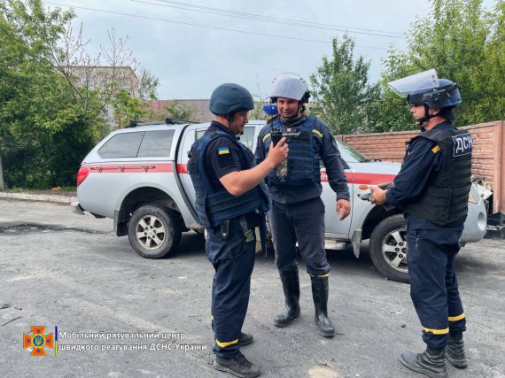 Під час ігор у пісочниці діти знайшли осколкову протипіхотну міну ПОМ-2. Піротехніки знешкодили її на місці виявлення