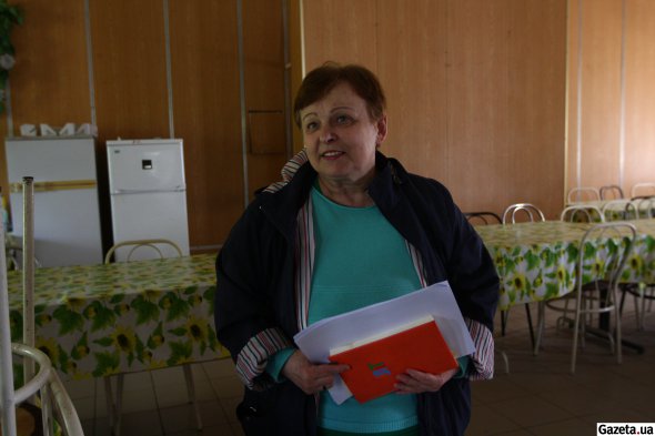 Нина Ермакова больше 20 лет проживает в Ирпене. Ее дом на ул. Луговая оккупанты обстреляны 12 марта