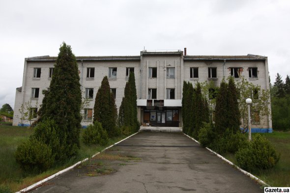 Здание санстанции в Иванкове