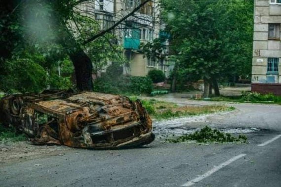 Россияне в Луганской области все уничтожают на своем пути.