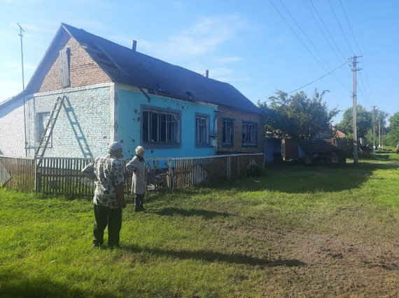 О 00:30 ворог обстріляв Сумщину з мінометів. Пошкоджені будинки цивільних мешканців Ворожби та лінії електропередач