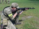 Бійці новостворених підрозділів ЗСУ відточують майстерність у стрільбі