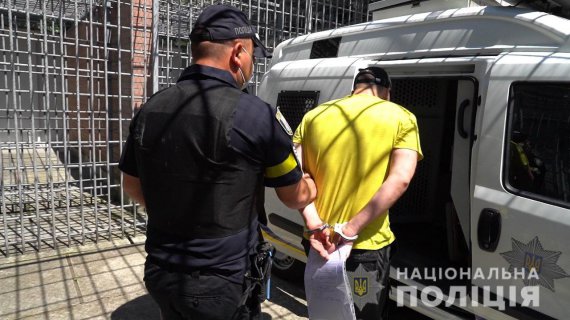 При спробі втечі за кордон затримали колаборанта