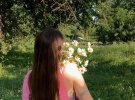 Избранница фронтмена группы Kalush Orchestra Олега Псюка Александра Белобров устроила импровизированную фотосессию