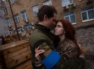 Украинцы признаются в любви друг другу и создают семьи даже во время российской агрессии