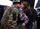 Українці зізнаються в коханні один одному та створюють сім'ї навіть під час російської агресії