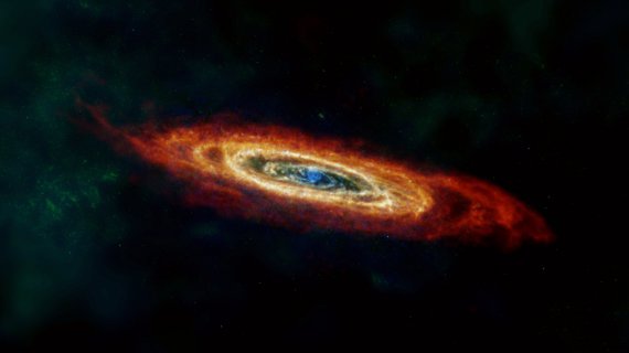 Галактика Андромеды, большая спиральная галактика, расположенная в 2,5 млн световых лет от нас. Фото: NASA