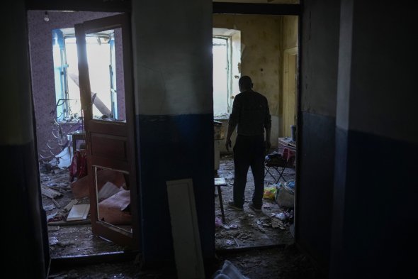 Знищений після російського удару будинок у Покровську Донецької області 