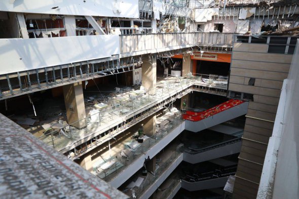 25 травня окупанти влучили ракетою у ТРЦ "Аврора" у Запоріжжі. По обласному центру агресор б'є для залякування цивільних і людей, які евакуювалися в Запоріжжя із окупованих територій області