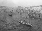 1930-е годы – пляж на Трухановом острове.