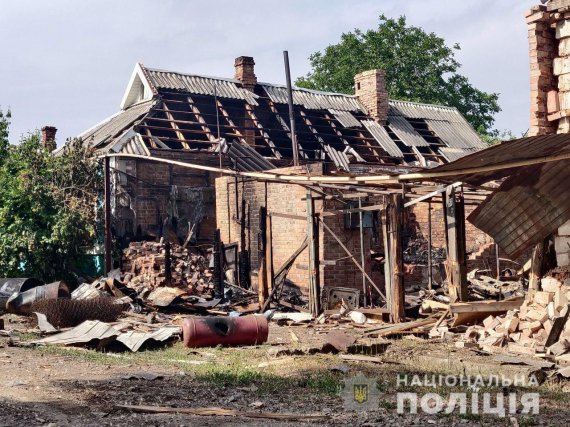 Окупанти за добу обстріляли на Донеччині 13 населених пунктів