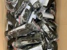 Керівника благодійного фонду "спакували" в Житомирі за продаж шоломів, наколінників, турнікетів, призначених для українських бійців. "Заробив" на продажі гуманітарки майже 500 тис. грн