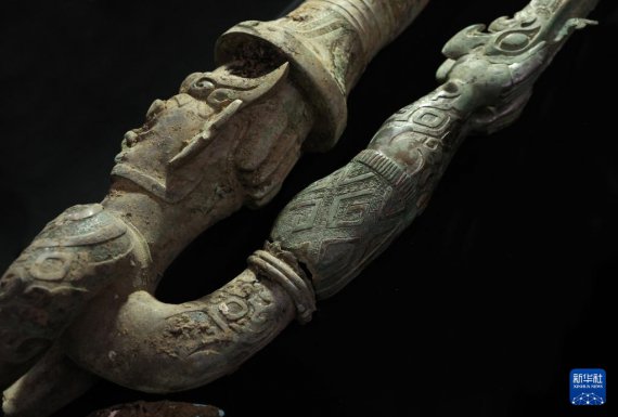 У Китаї відновили давню бронзову скульптуру