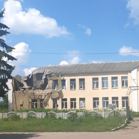 Російські окупанти обстріляли школу у Сумській області.