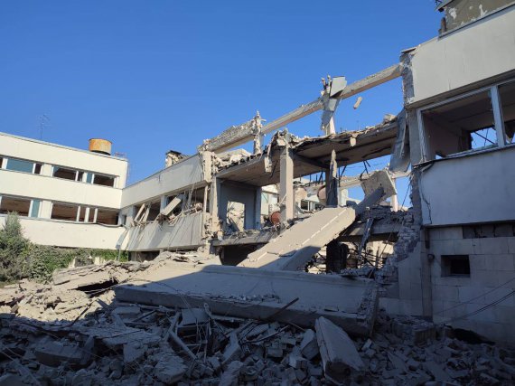 В Киевском районе из-за ракетного удара фактически уничтожено помещение высшего учебного заведения