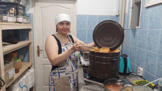 Волонтери зі Слов’янська відкрили у Львові соціальну їдальню