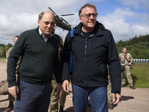 Міністр оборони Великої Британії Бен Воллес і його данський колега Мортен Бьодсков.