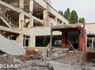 Фронтвумен гурту Kazka Олександра Заріцька показала, як російські окупанти обстріляли її школу в Харкові