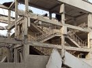 Фронтвумен гурту Kazka Олександра Заріцька показала, як російські окупанти обстріляли її школу в Харкові