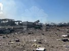 Перші фото із території знищеного складу боєкомплектів росіян у Новій Каховці 