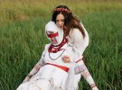 Невесты пленных воинов с "Азова" снялись в образах кукол-мотанок