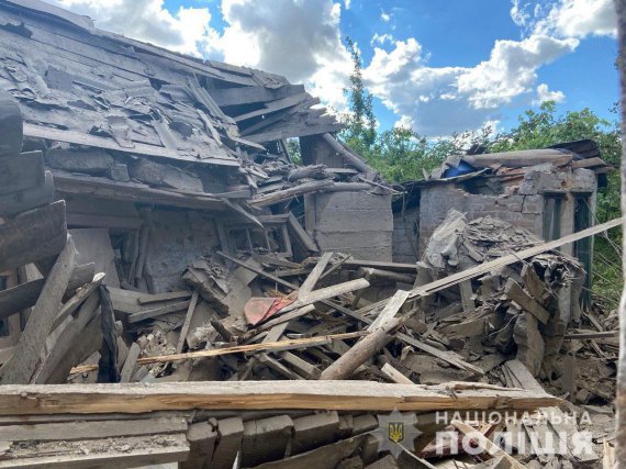 За добу росія 29 разів вдарила по Донеччині забороненою зброєю