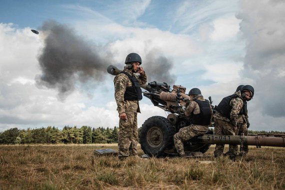 В Великобритании проводят артиллерийскую подготовку для украинских военных