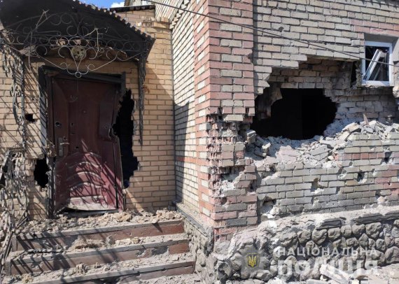 На Донбассе российские войска убили и ранили мирных жителей, травмированы ребенка