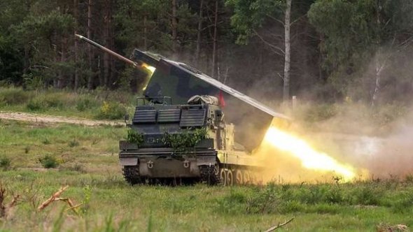 Немецкие реактивные системы залпового огня MARS II уже прибыли в Украину