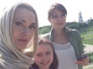 Сумська з доньками – Антоніною Паперною і Ганною Борисюк
