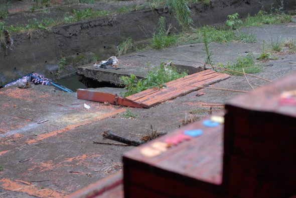 Підземний Київ приховує багато секретів. В колекторах можна знайти загублені речі, древні монети та багато іншого