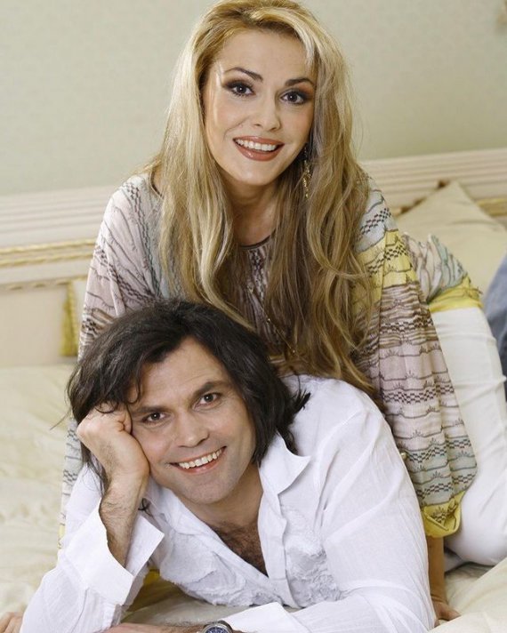 Народна артистка Ольга Сумська розповіла, чи буде її чоловік, актор Віталій Борисюк воювати. Зараз йому 59 років, тож його ще можуть призвати до армії