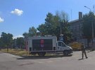 Настоящее Северодонецка: вместо современных больниц, школ и спортивных арен - техническая вода, душ на улице и передвижной телевизор