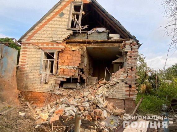 За минувшие сутки оккупанты обстреляли 13 населенных пунктов Сумской области