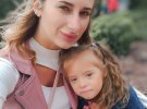 Ірина Дмитрієва, мати 4-річної  Лізи, яка загинула внаслідок ракетної атаки росіян по Вінниці, вперше побувала на місці трагедії. Жінка пам'ятає момент загибелі дтоньки до дрібниць