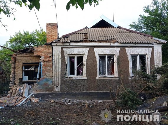 12 августа российские террористы обстреляли из "Градов" и артиллерии два района Днепропетровской области.