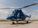 Вертолет способен перевозить двух тяжелораненых и трех врачей или грузы весом до 1200 кг на расстояние до 600 км и на скорости до 200 км/ч.