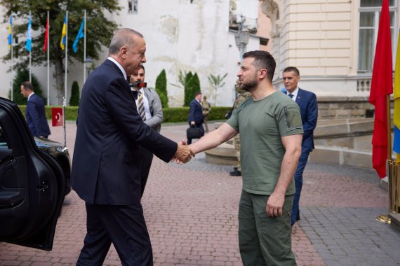 Президент Украины Владимир Зеленский и президент Турции Реджеп Эрдоган.